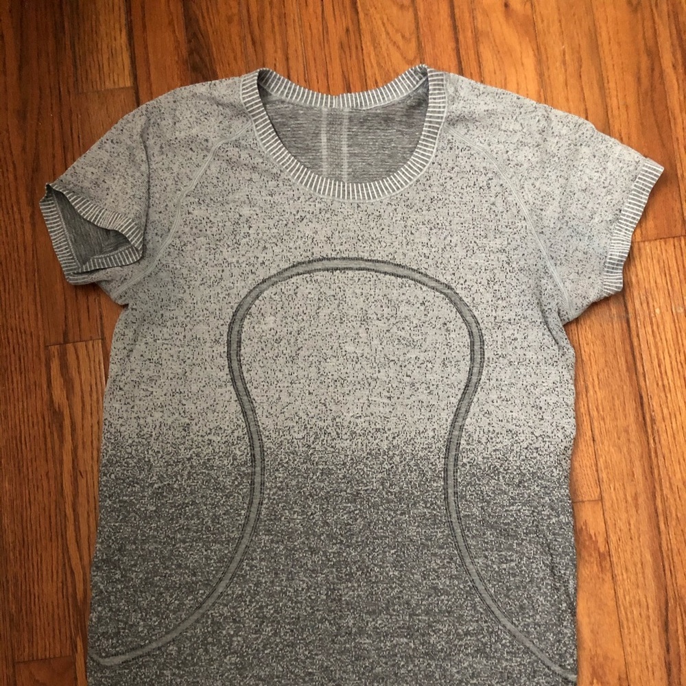 Lululemon shirt